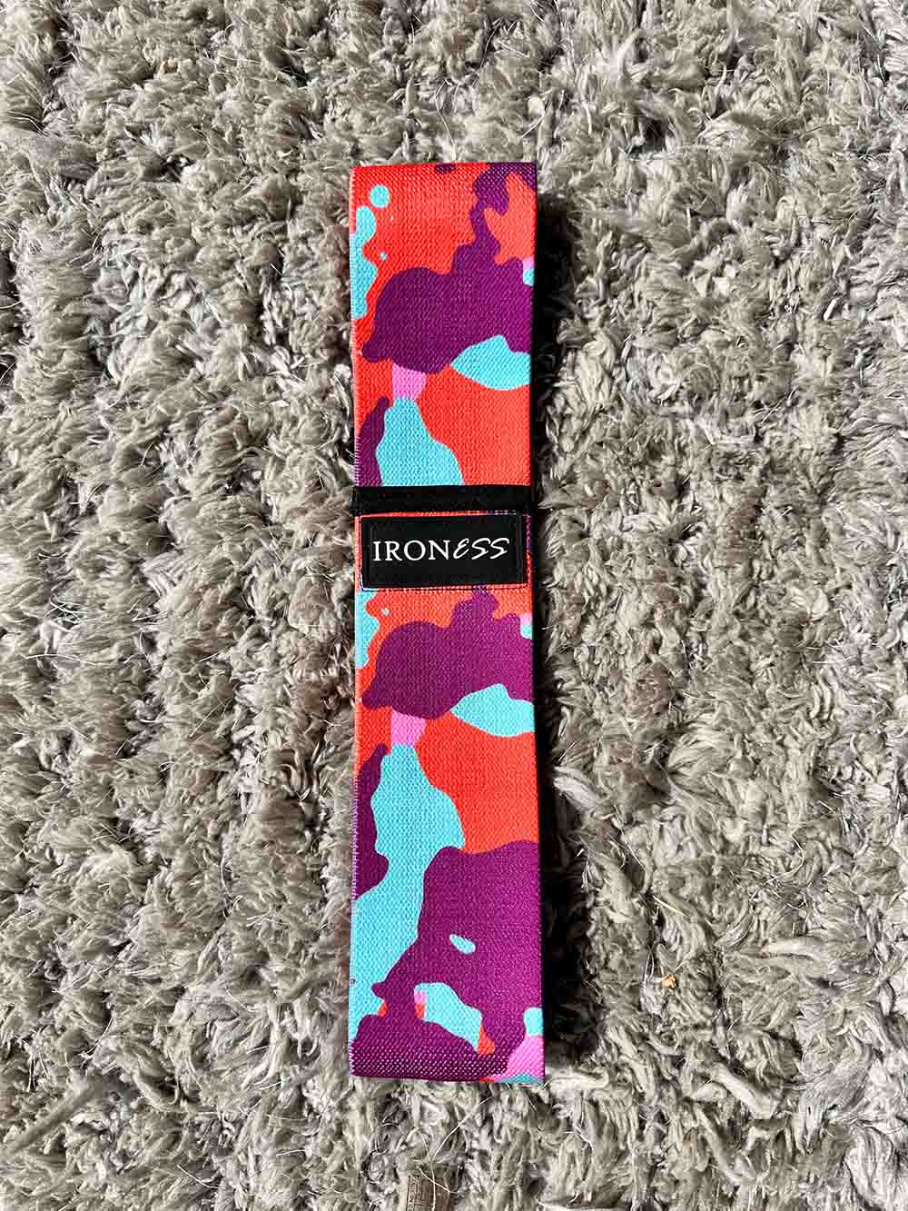 Medium camouflage, resistance band